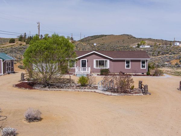 701 W 7th Avenue, Sun Valley, NV 89433