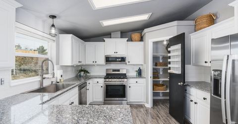 701 W 7th Avenue, Sun Valley, NV 89433 Photo