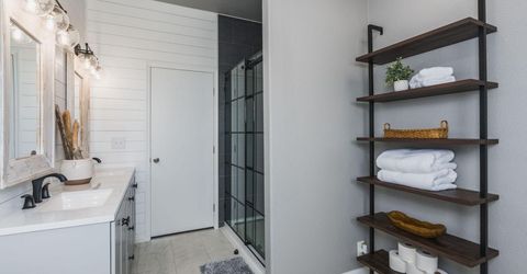 701 W 7th Avenue, Sun Valley, NV 89433 Photo