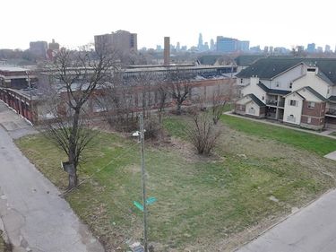 3930 Wabash Street , Detroit, MI 48208