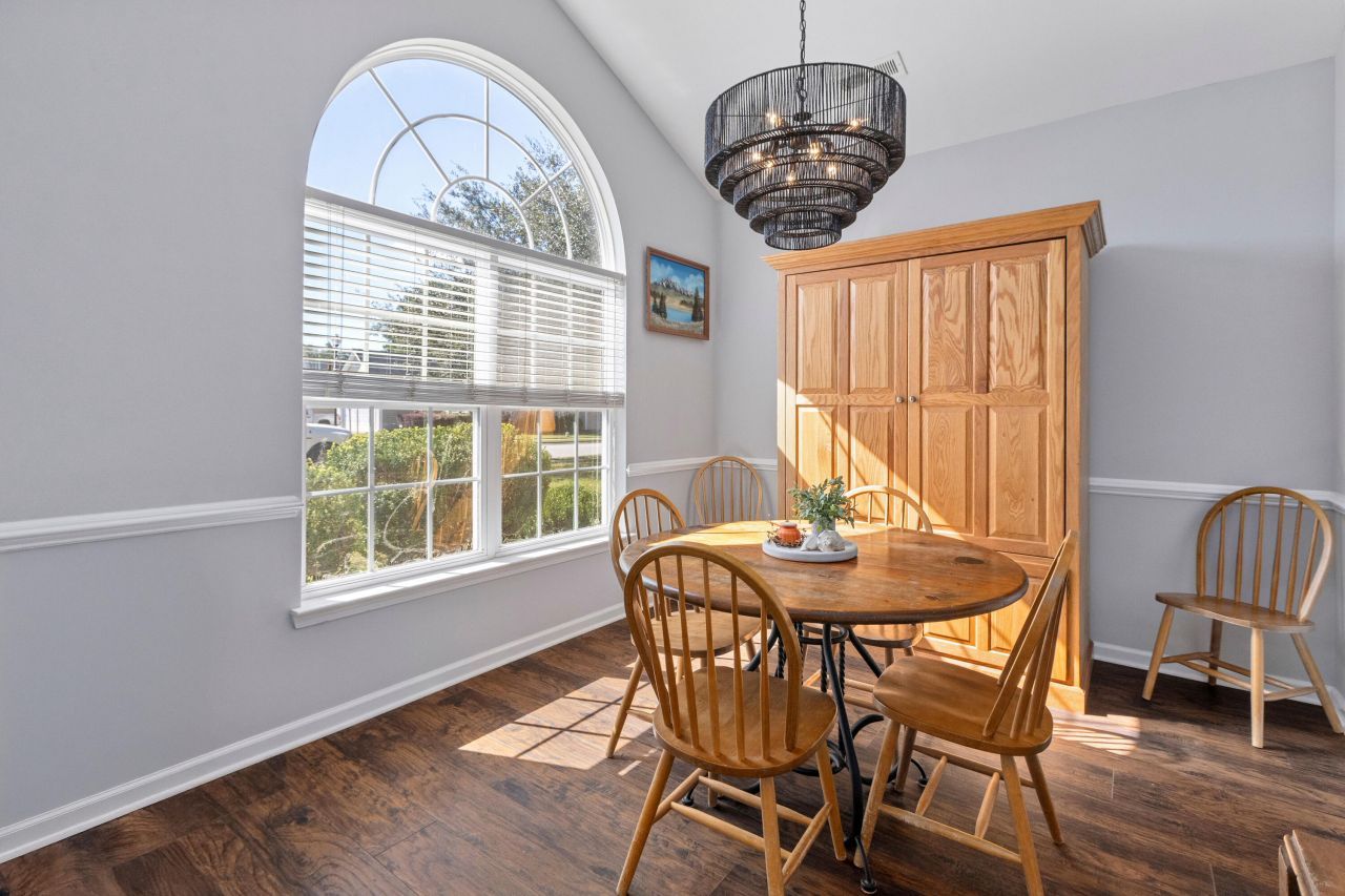 2794 August Road Photo 10