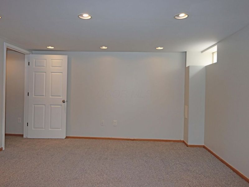 1417 Wild Oats Drive , Columbus, OH 43204 Photo 38