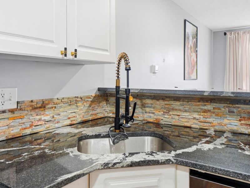 5983 Silver Charms Way , Unit B, New Albany, OH 43054 Photo 11