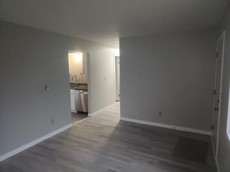 3553 Ventura Boulevard , Grove City, OH 43123 Photo 5