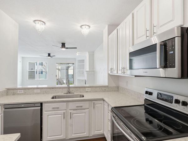 8140 Artisan Way, Reynoldsburg, OH 43068