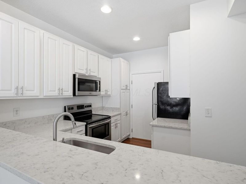 8140 Artisan Way , Reynoldsburg, OH 43068 Photo 17