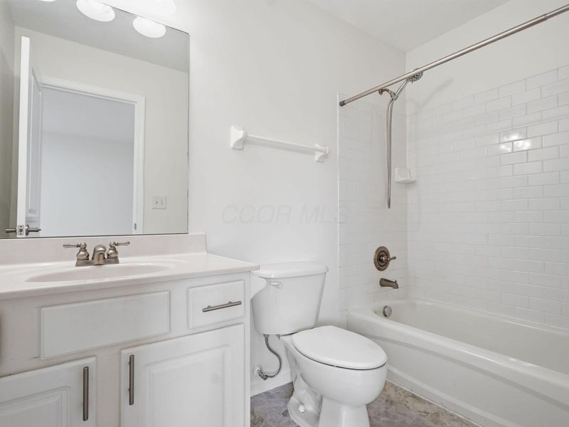 8140 Artisan Way, Reynoldsburg, OH 43068 Photo 31