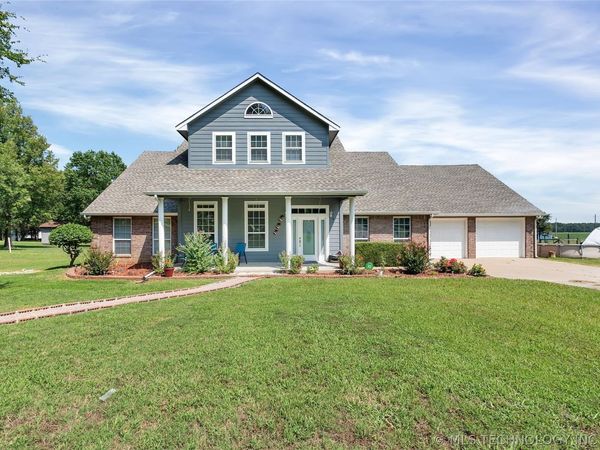 7045 S 369th East Avenue , Broken Arrow, OK 74014