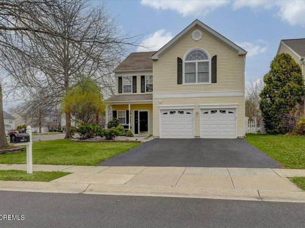 11 Quarry Court, East Windsor, NJ 08520