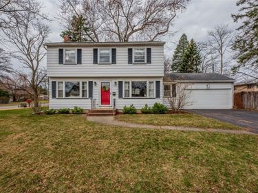 556 Wimbledon Road, Rochester, NY 14617