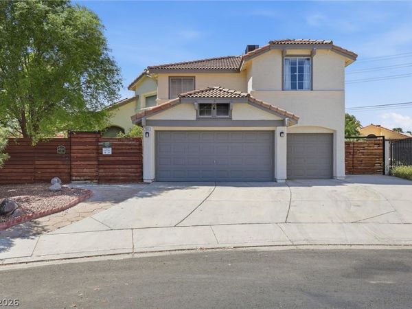 7051 Jasmine Creek Way , Las Vegas, NV 89119