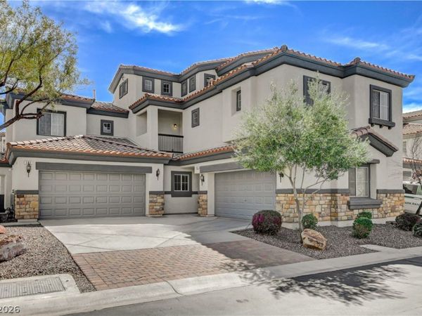 1106 Luna Eclipse Lane, Unit 2, Henderson, NV 89002