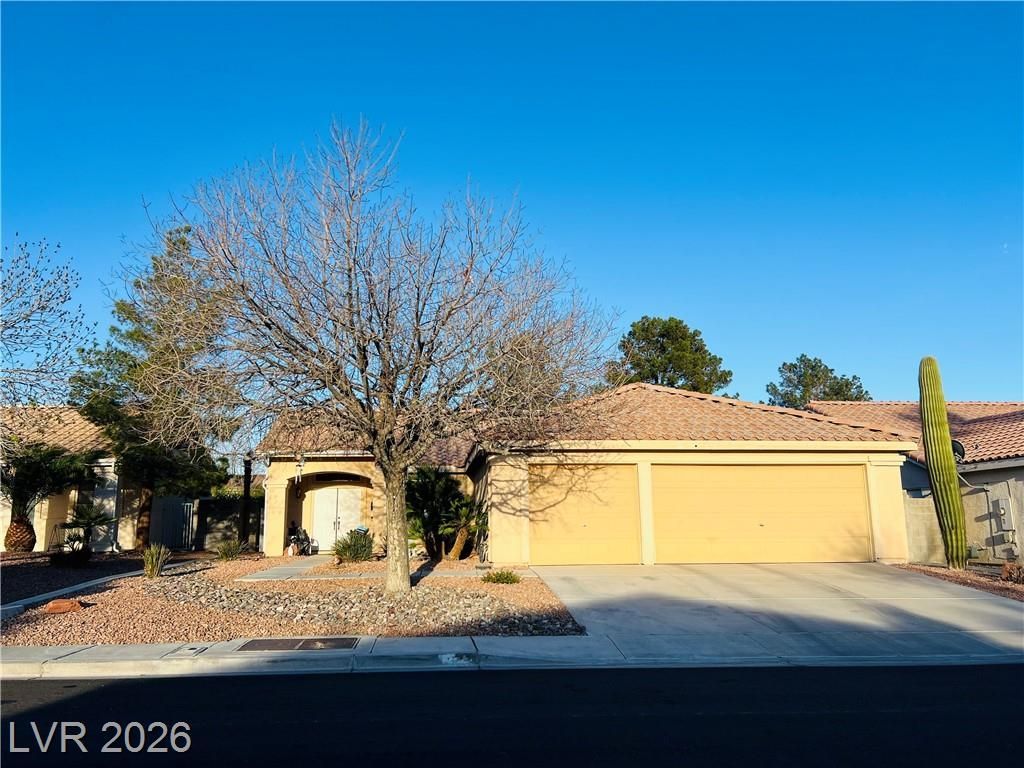 6208 Shadow Oak Drive, North Las Vegas, NV 89031 Main Photo