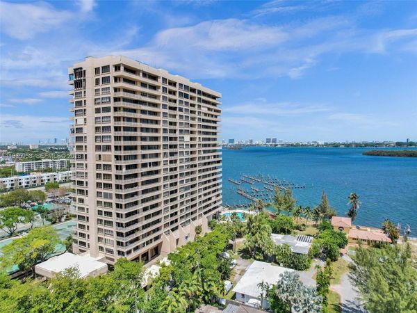 11113 Biscayne Blvd , Unit 1652, Miami, FL 33181