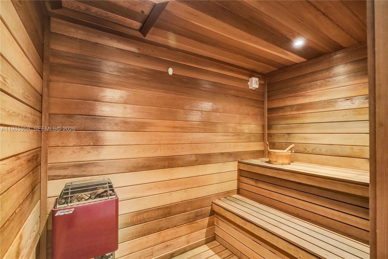 11113 Biscayne Blvd , Unit 1652, Miami, FL 33181 Photo