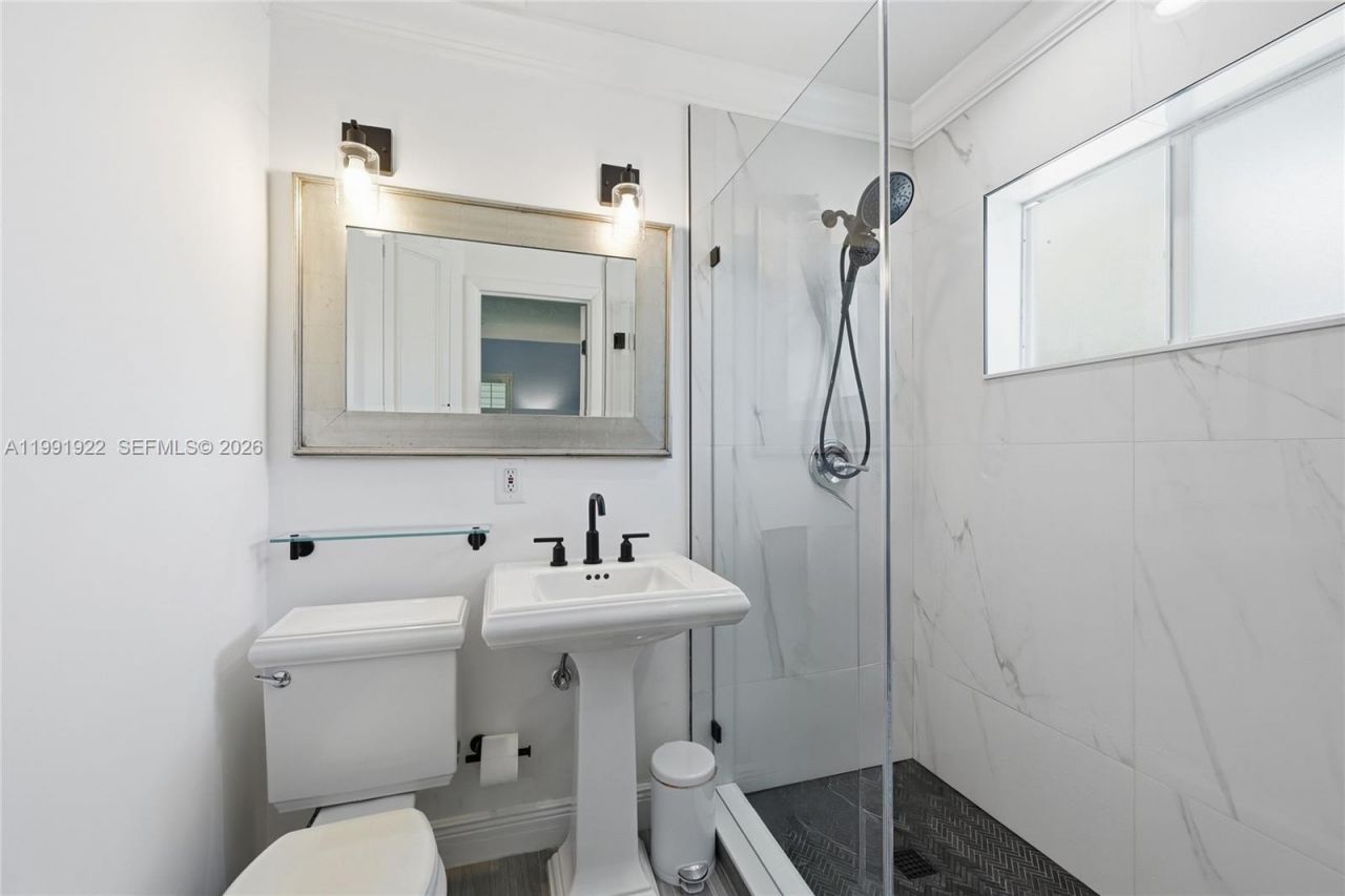 2725 SE 2nd Ct , Pompano Beach, FL 33062 Photo