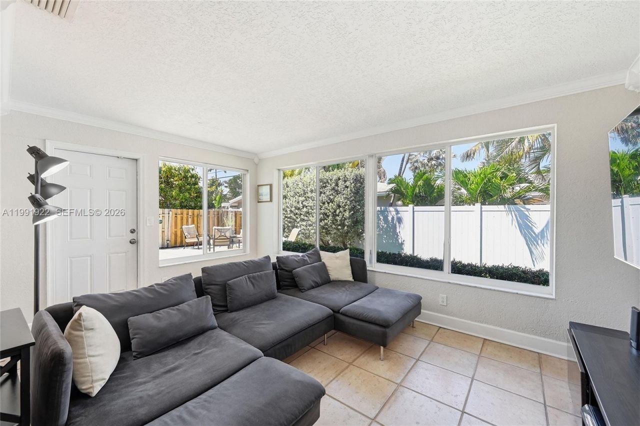 2725 SE 2nd Ct , Pompano Beach, FL 33062 Photo