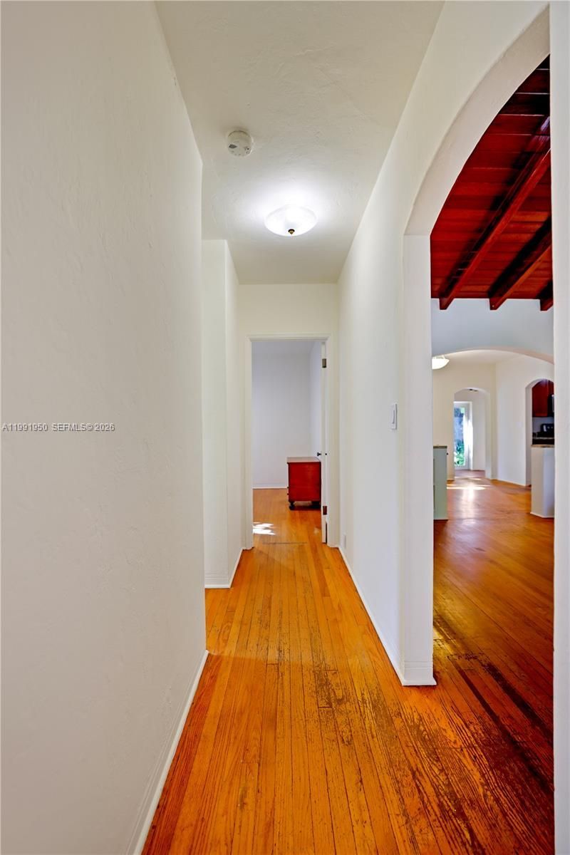 720 NE 75th St, Miami, FL 33138 Photo