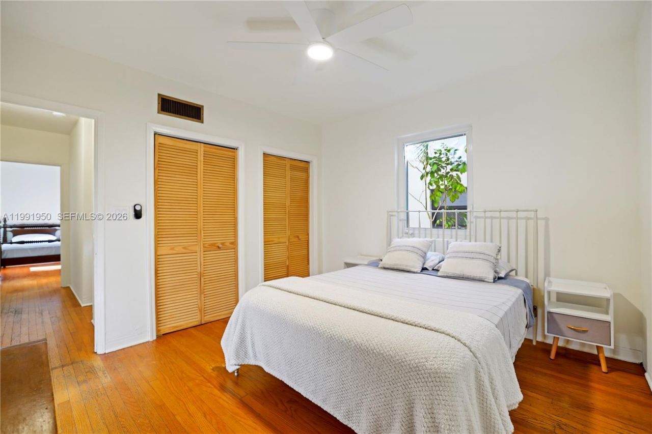 720 NE 75th St, Miami, FL 33138 Photo