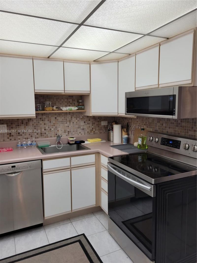 251 174th St , Unit 1208, Sunny Isles Beach, FL 33160 Photo