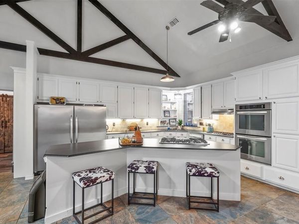 1015 County Road 134, Stephenville, TX 76401