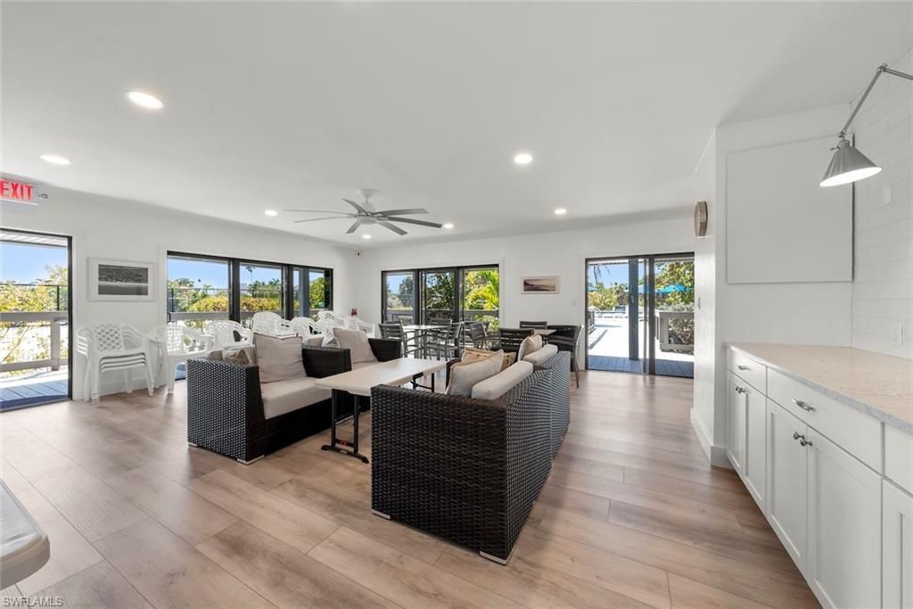 4339 Gulf Pines Dr , Sanibel, FL 33957 Photo