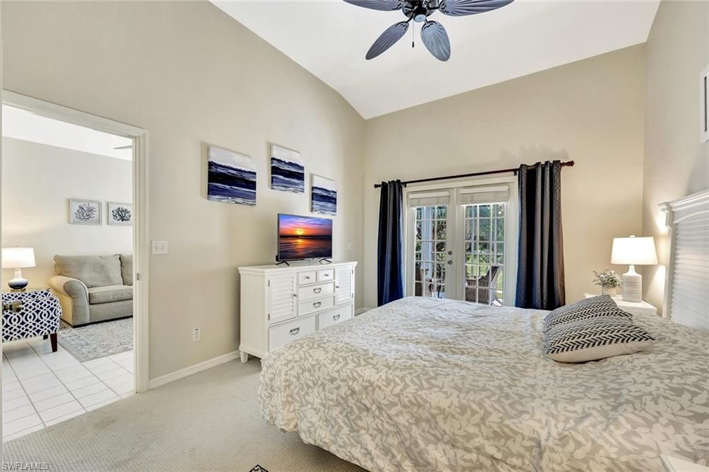 8228 Twelve Oaks Cir, Unit 323, Naples, FL 34113 Photo