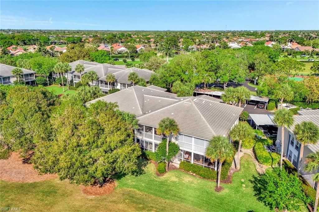 8228 Twelve Oaks Cir, Unit 323, Naples, FL 34113 Photo