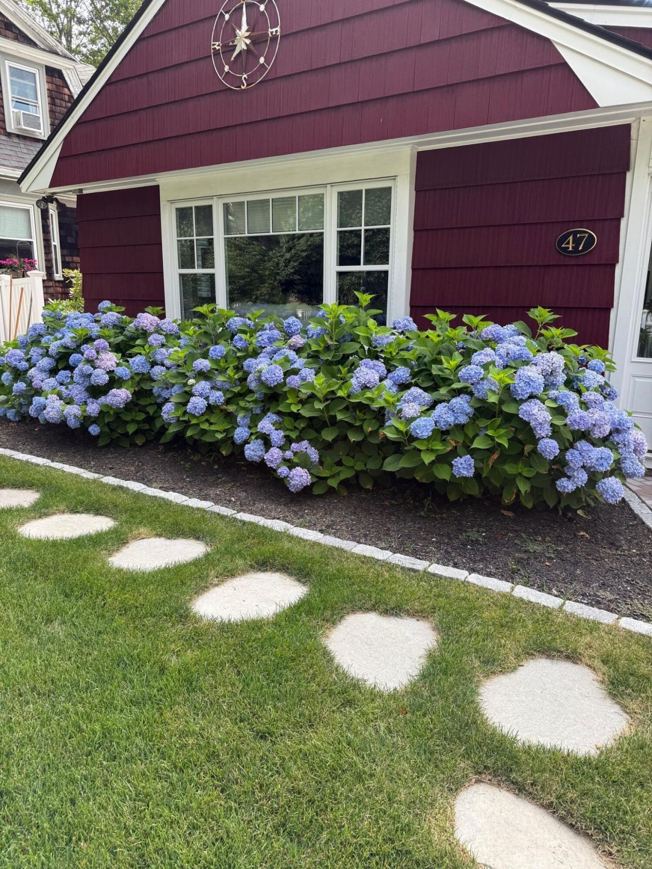 47 Long Sands Road, York, ME 03909 Main Photo