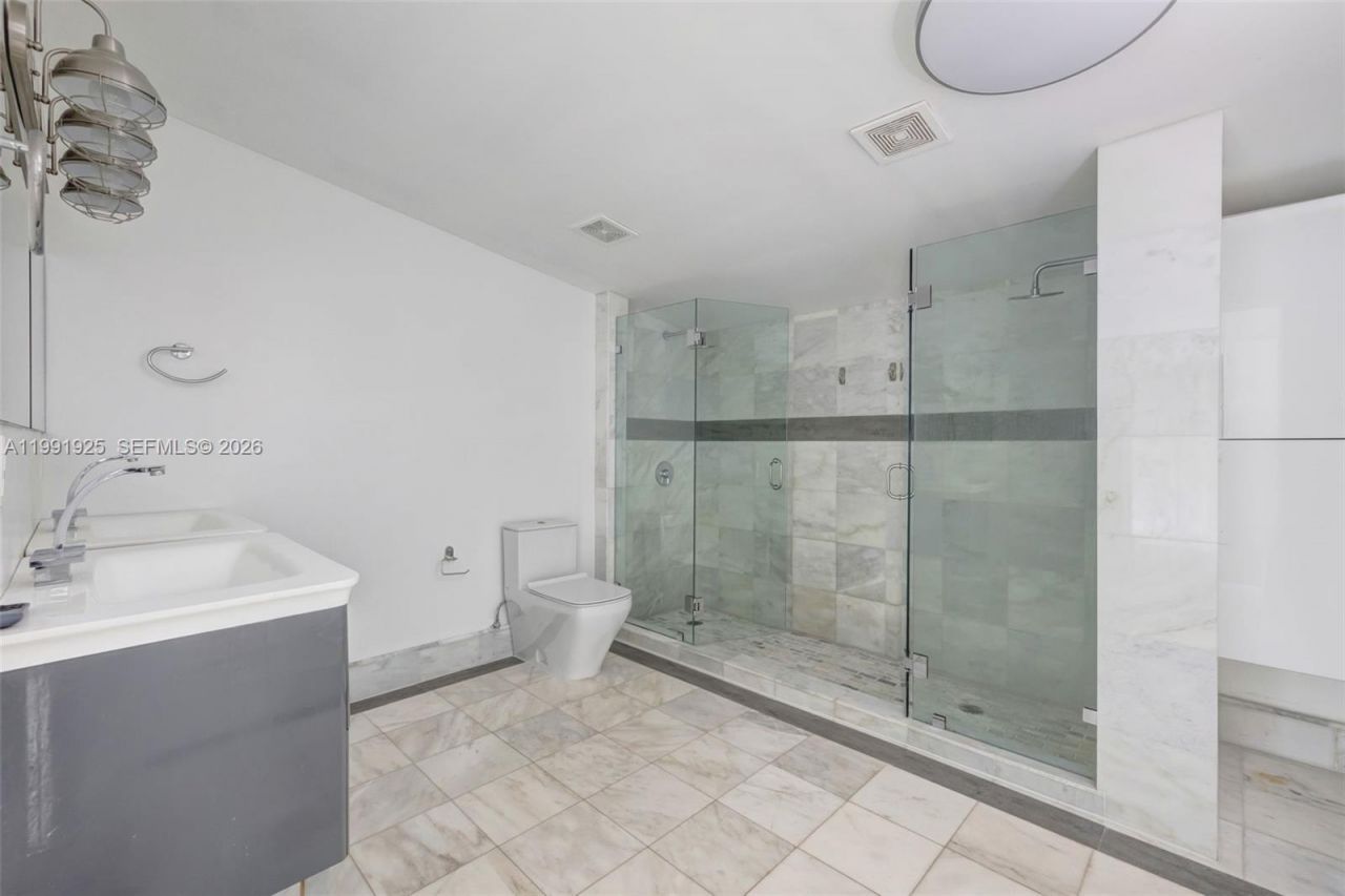 438 Mendoza Ave , Coral Gables, FL 33134 Photo