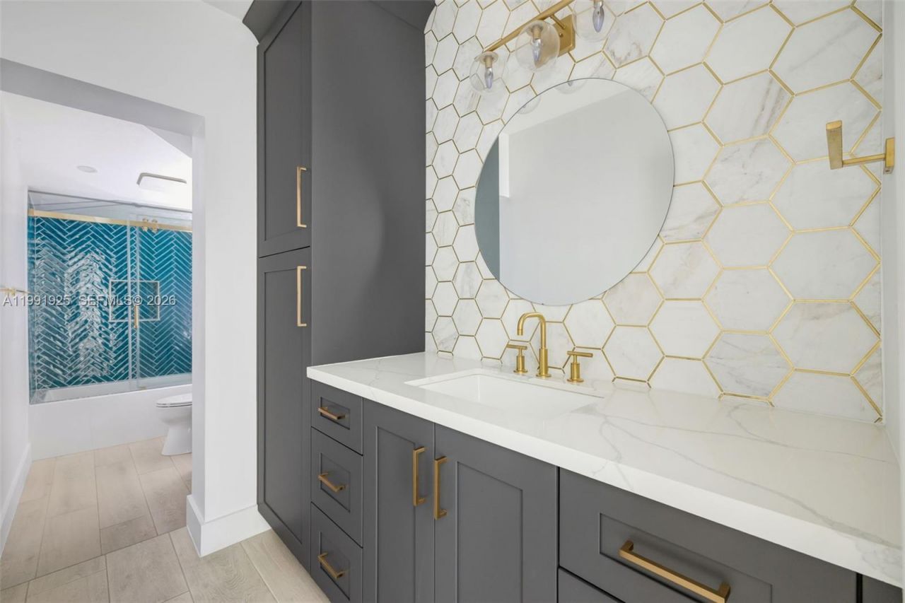 438 Mendoza Ave , Coral Gables, FL 33134 Photo