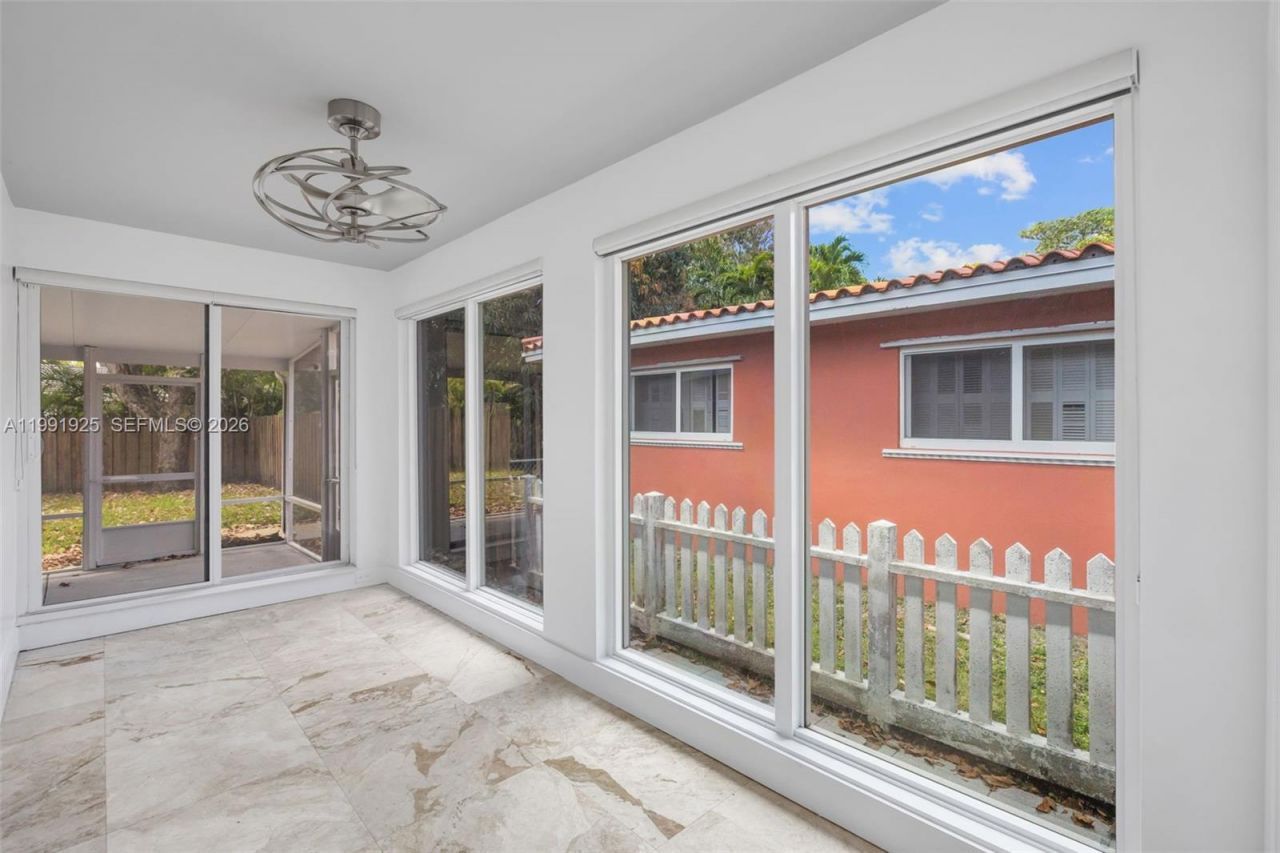438 Mendoza Ave , Coral Gables, FL 33134 Photo