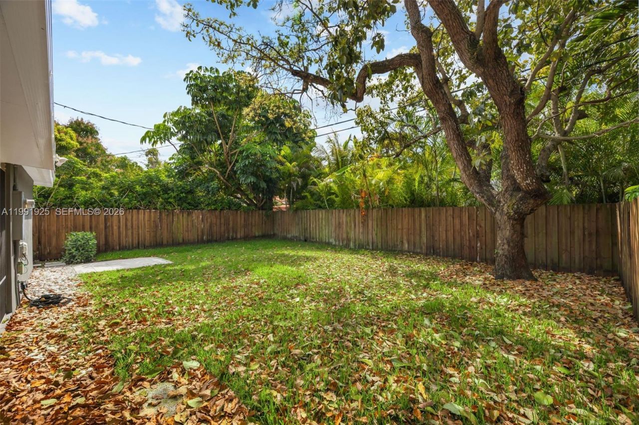 438 Mendoza Ave , Coral Gables, FL 33134 Photo