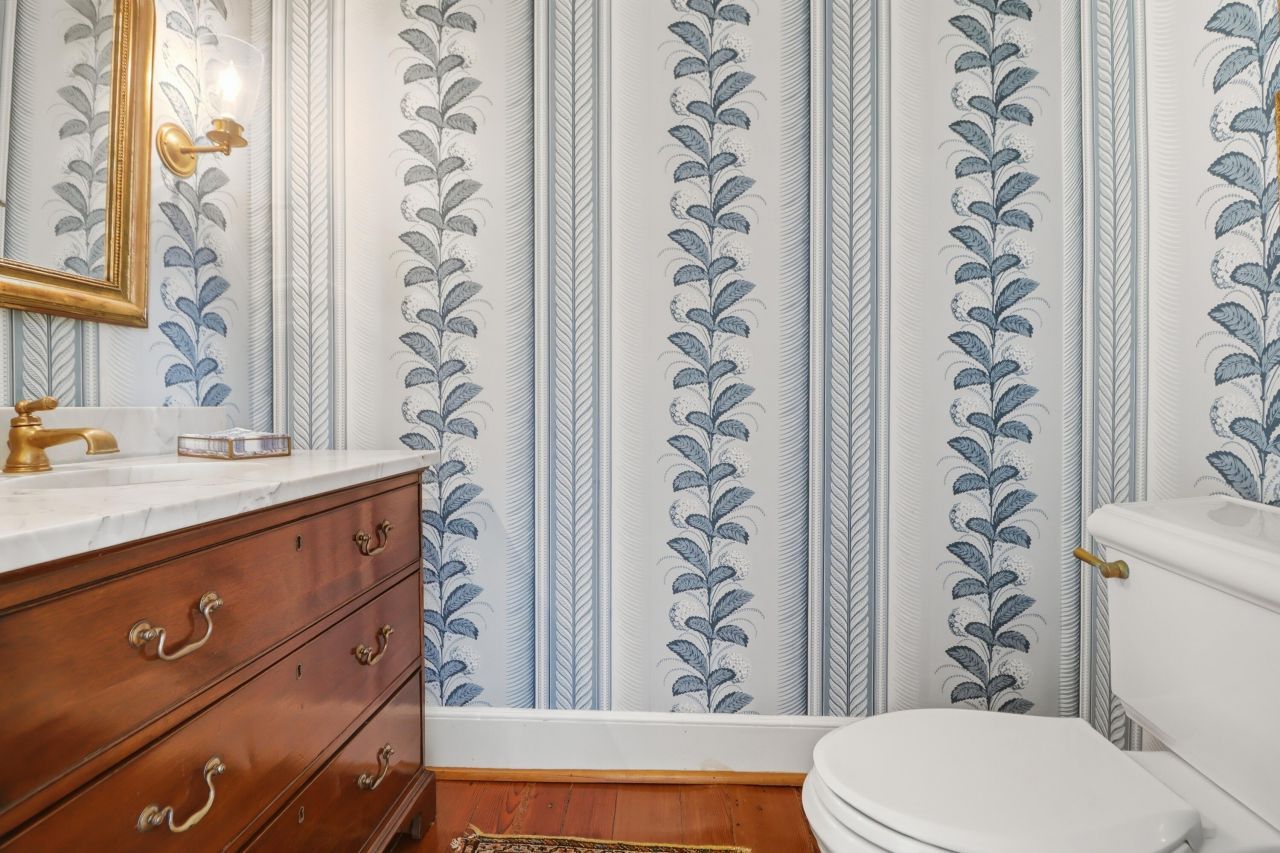 55 Society Street Photo 12