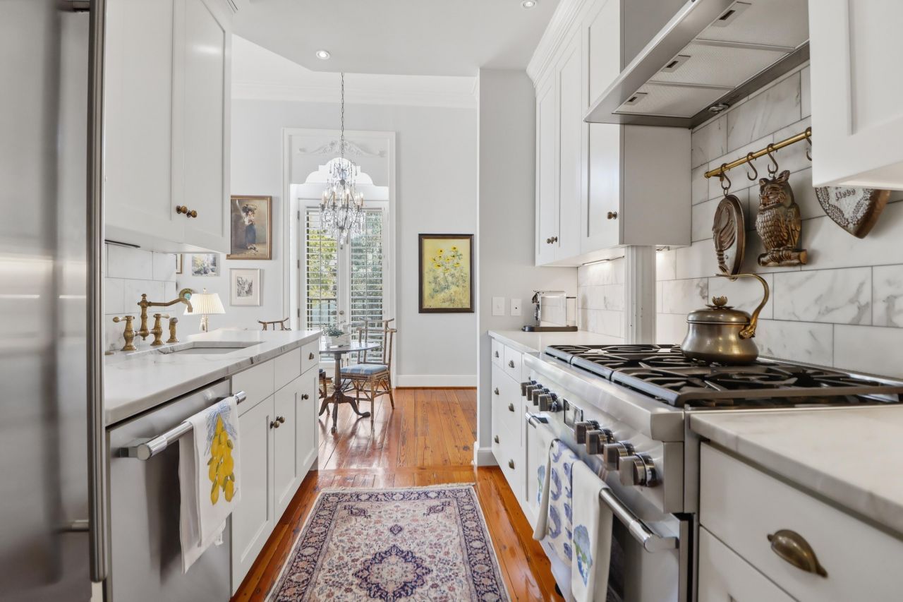 55 Society Street Photo 17