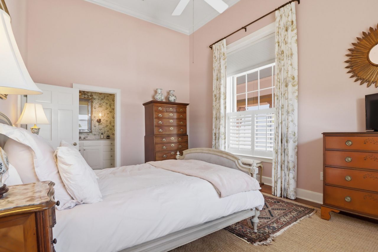 55 Society Street Photo 21