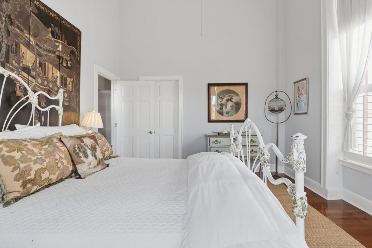 55 Society Street Photo 25