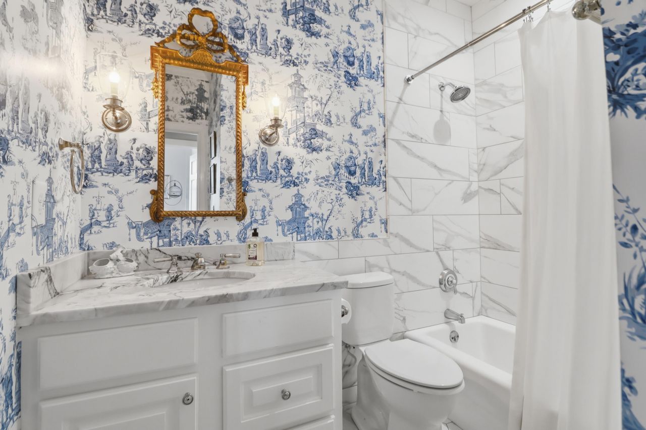 55 Society Street Photo 27