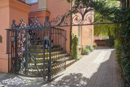 55 Society Street photo 4