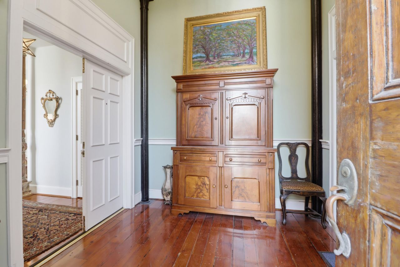 55 Society Street Photo 6