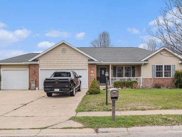 2355 Redspire Boulevard, Goshen, IN 46526