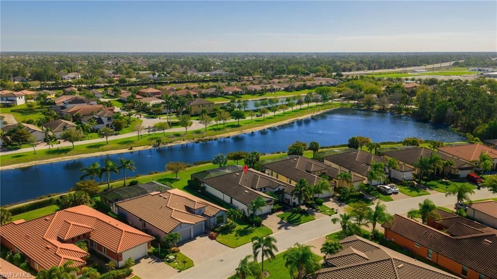 10085 Avalon Lake Cir, Fort Myers, FL 33913 Photo
