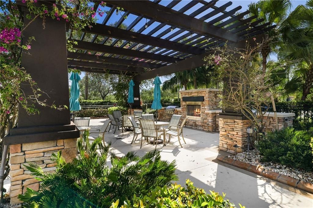10085 Avalon Lake Cir, Fort Myers, FL 33913 Photo