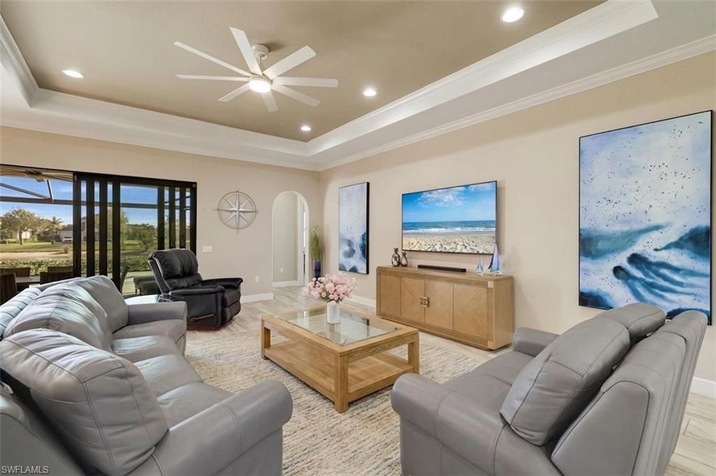 10085 Avalon Lake Cir, Fort Myers, FL 33913 Photo
