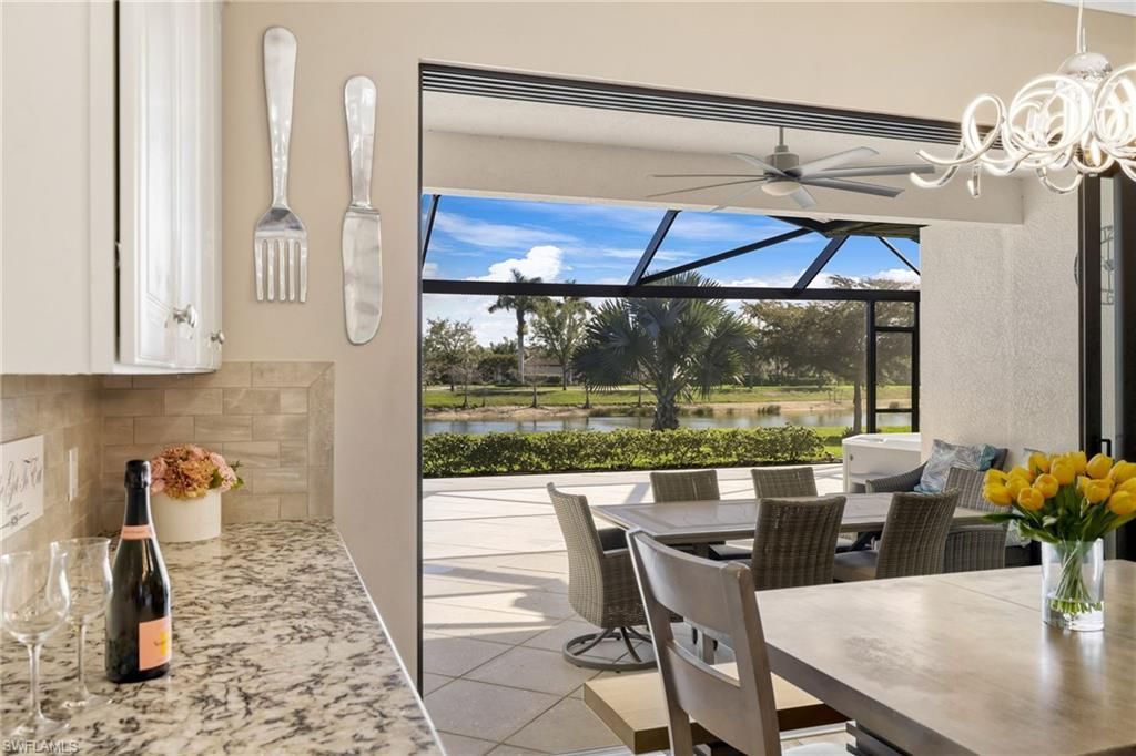 10085 Avalon Lake Cir, Fort Myers, FL 33913 Photo