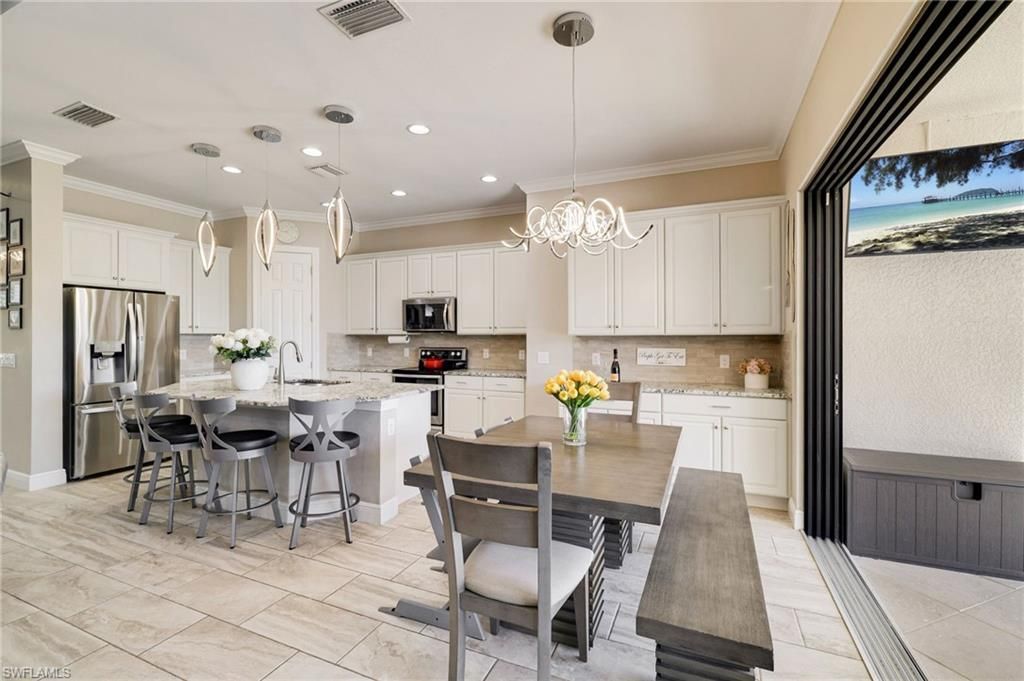 10085 Avalon Lake Cir, Fort Myers, FL 33913 Photo