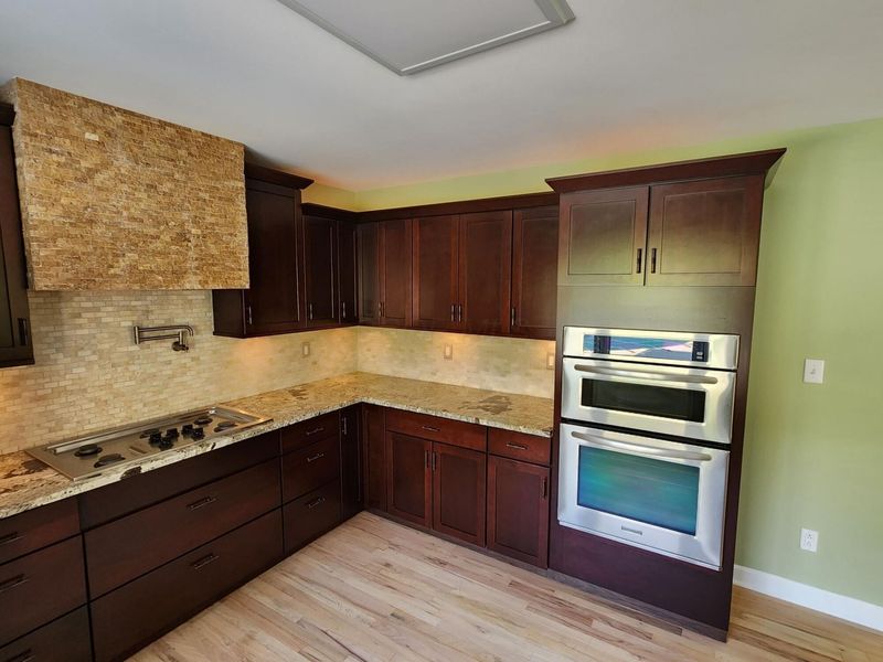 4263 Gavin Lane, Columbus, OH 43220 Photo 10