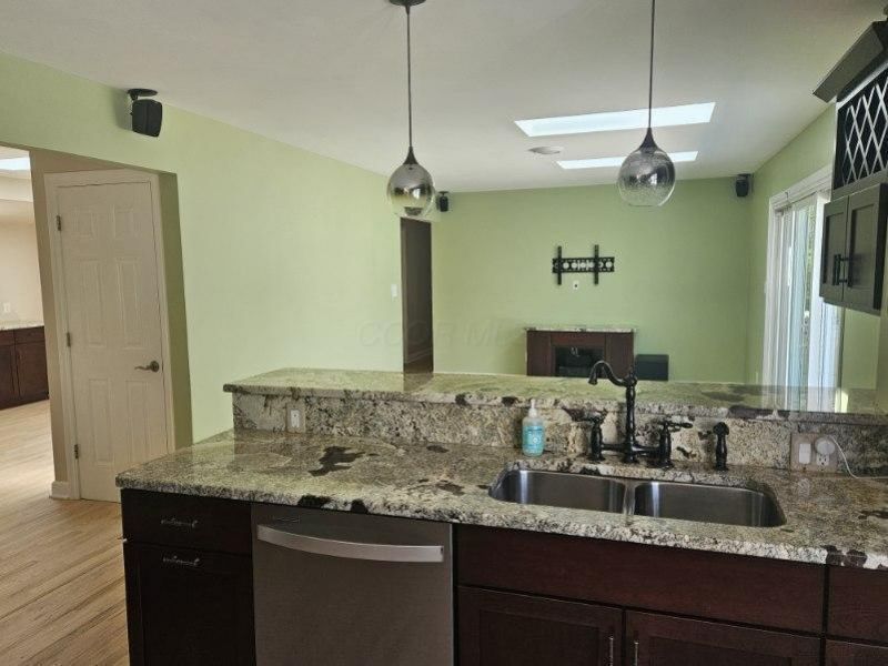 4263 Gavin Lane, Columbus, OH 43220 Photo 14