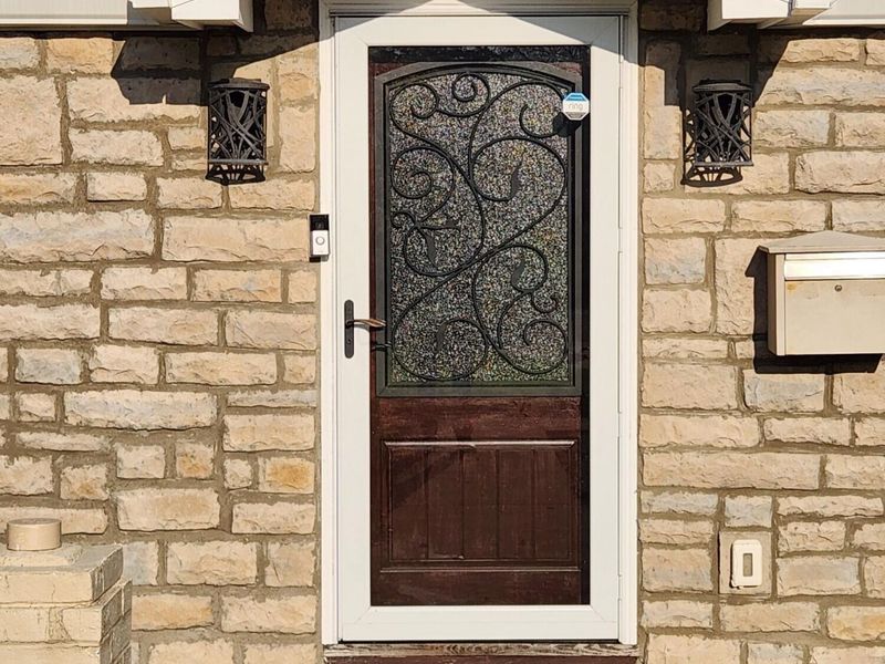 4263 Gavin Lane, Columbus, OH 43220 Photo 2