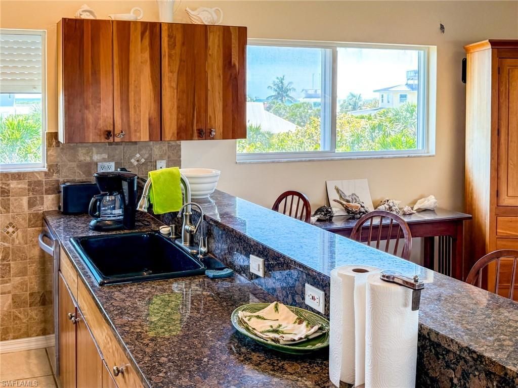 4510 Oyster Shell Dr, Upper Captiva, FL 33924 Photo